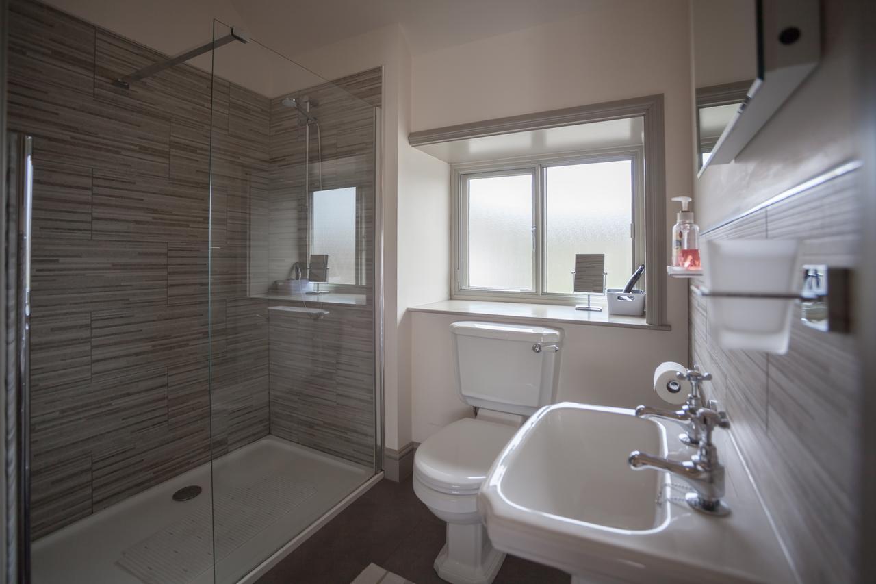 Ludlow - Linnet House - Well Presented Townhouse With Parking - Perfect Location For Exploring On Foot, Sleeps Up To 8 Guests - Hosted By Rentmyhouse Exterior photo