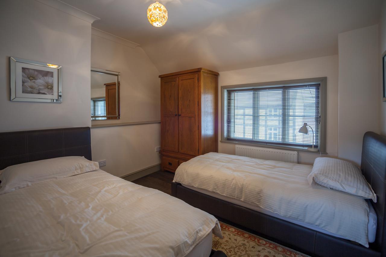 Ludlow - Linnet House - Well Presented Townhouse With Parking - Perfect Location For Exploring On Foot, Sleeps Up To 8 Guests - Hosted By Rentmyhouse Exterior photo